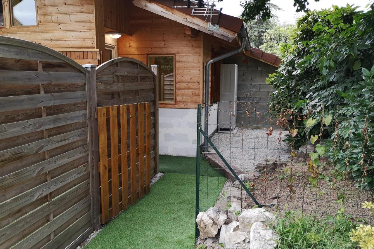 #M1 La Maisonnette Des 3 Ponts Terrace Saint-Egreve Eksteriør bilde